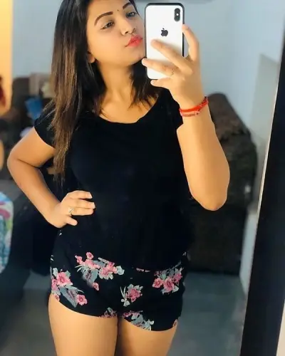 Pandua Escorts
